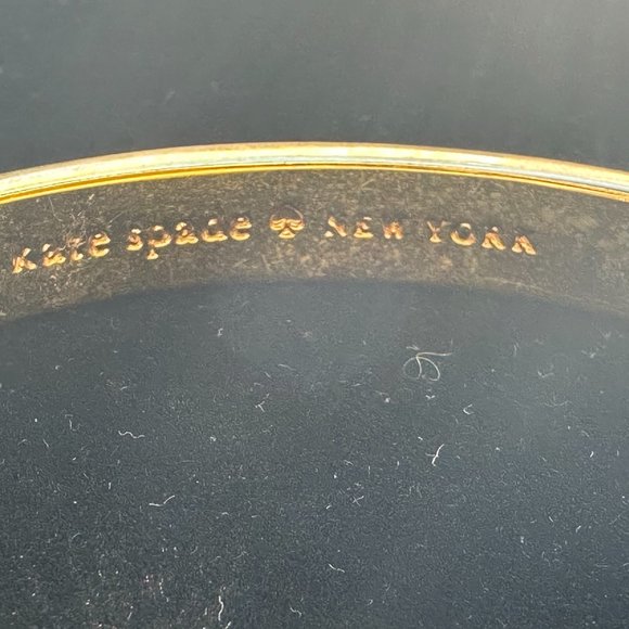 Kate Spade Hinged Bangle - Picture 5 of 11